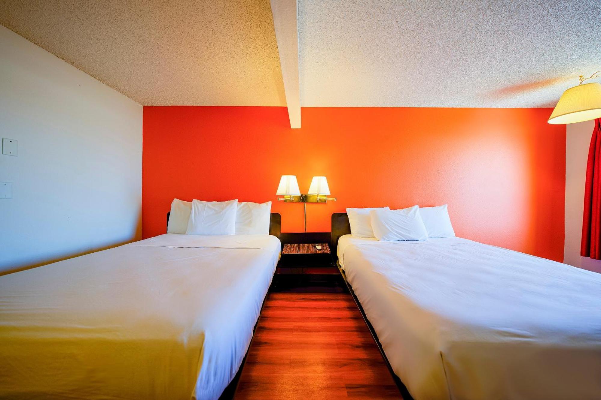 Oyo Hotel Hermiston Or, Downtown Екстер'єр фото