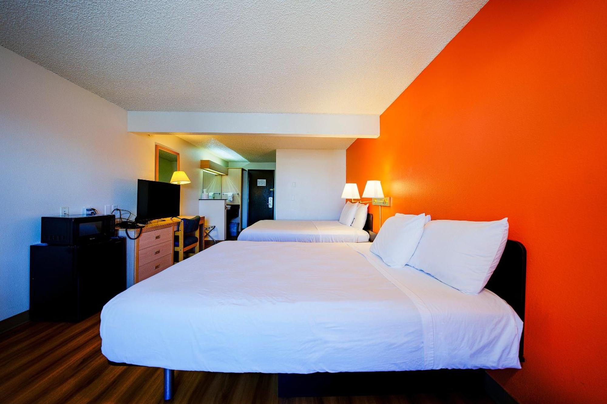 Oyo Hotel Hermiston Or, Downtown Екстер'єр фото