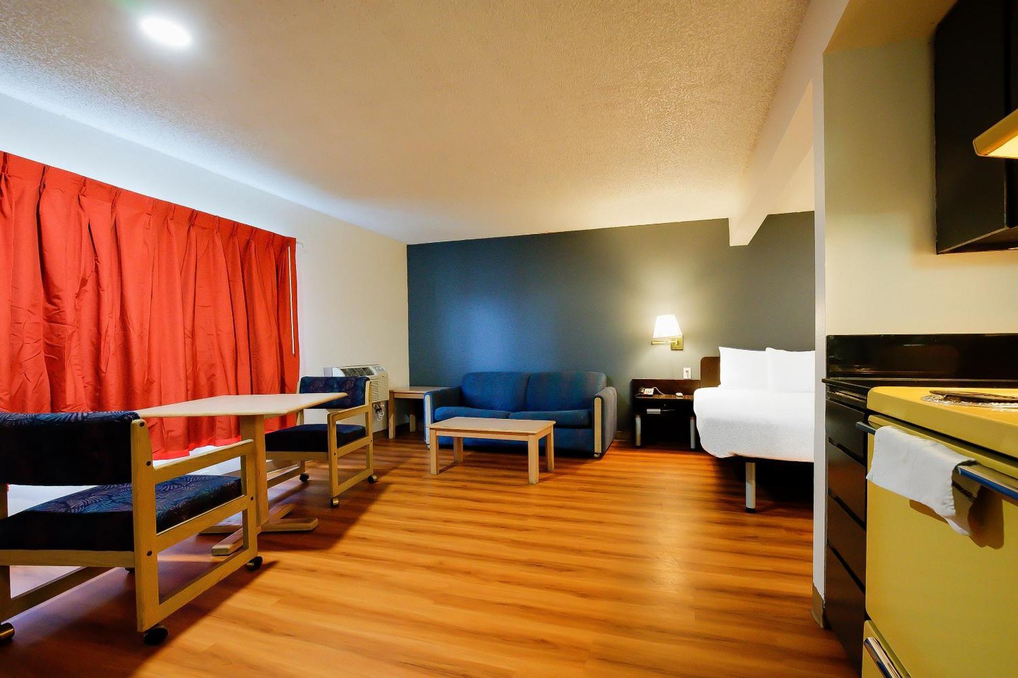 Oyo Hotel Hermiston Or, Downtown Екстер'єр фото