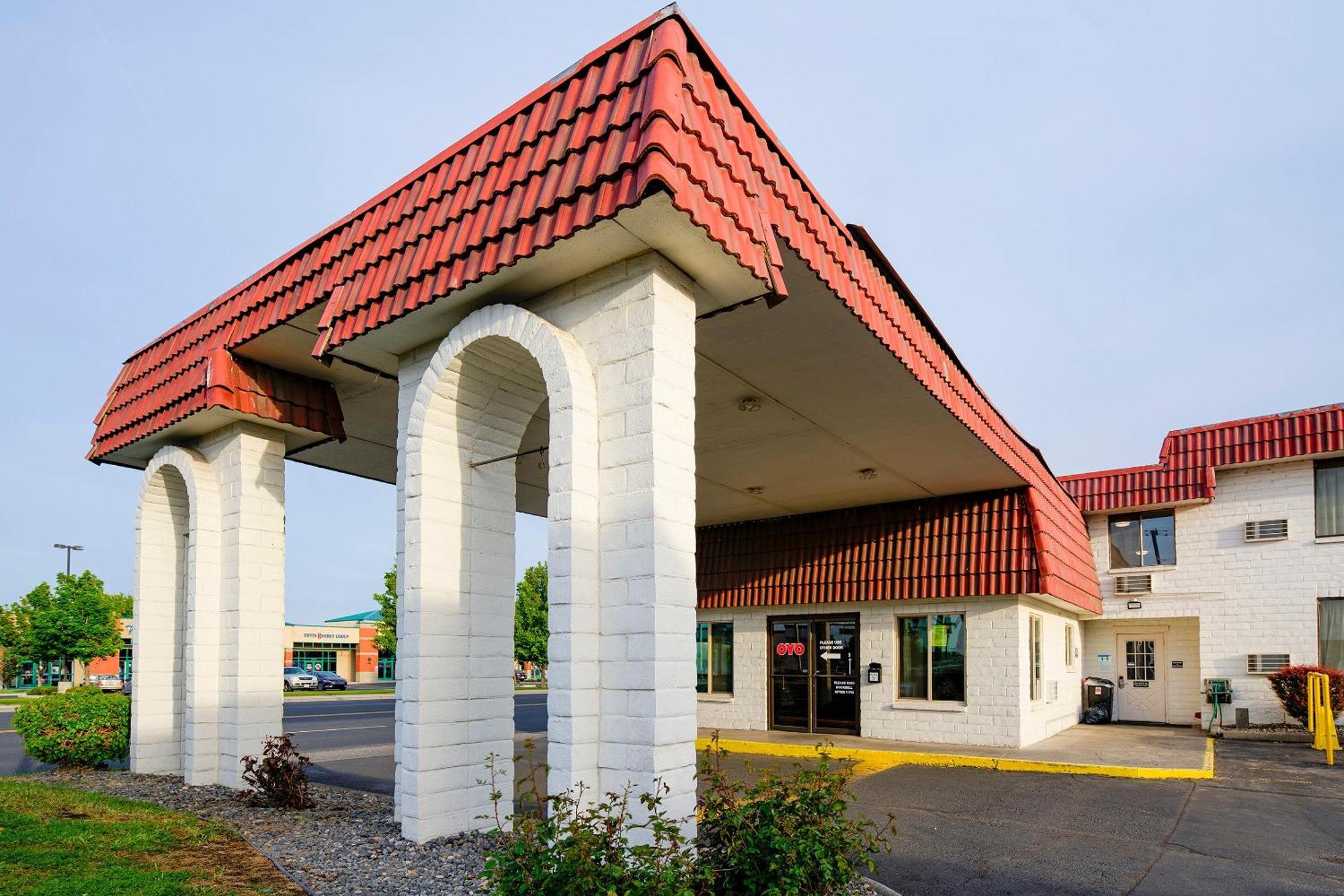 Oyo Hotel Hermiston Or, Downtown Екстер'єр фото