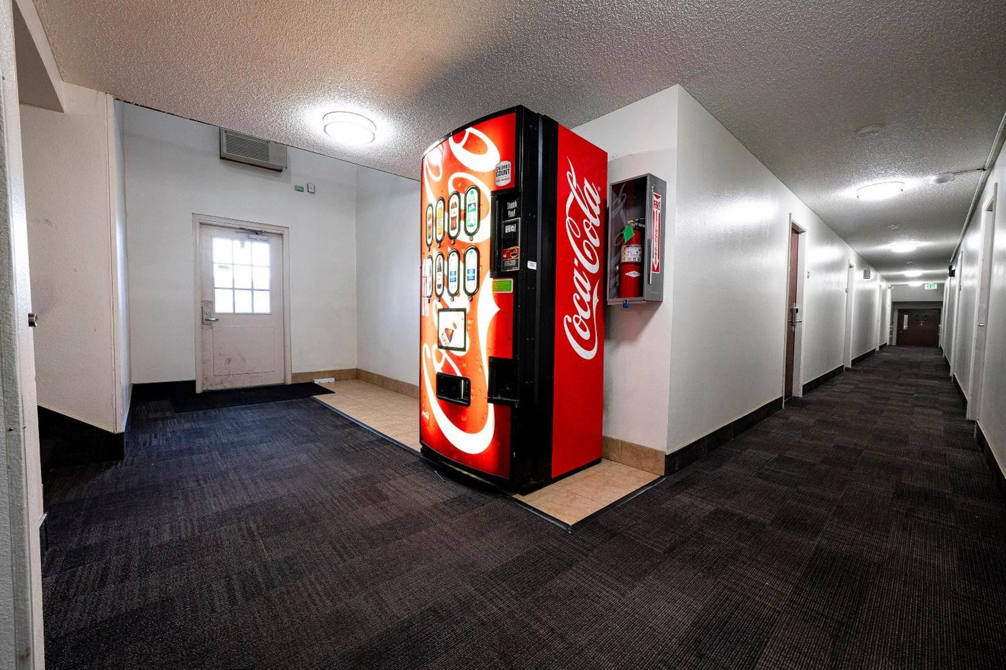 Oyo Hotel Hermiston Or, Downtown Екстер'єр фото