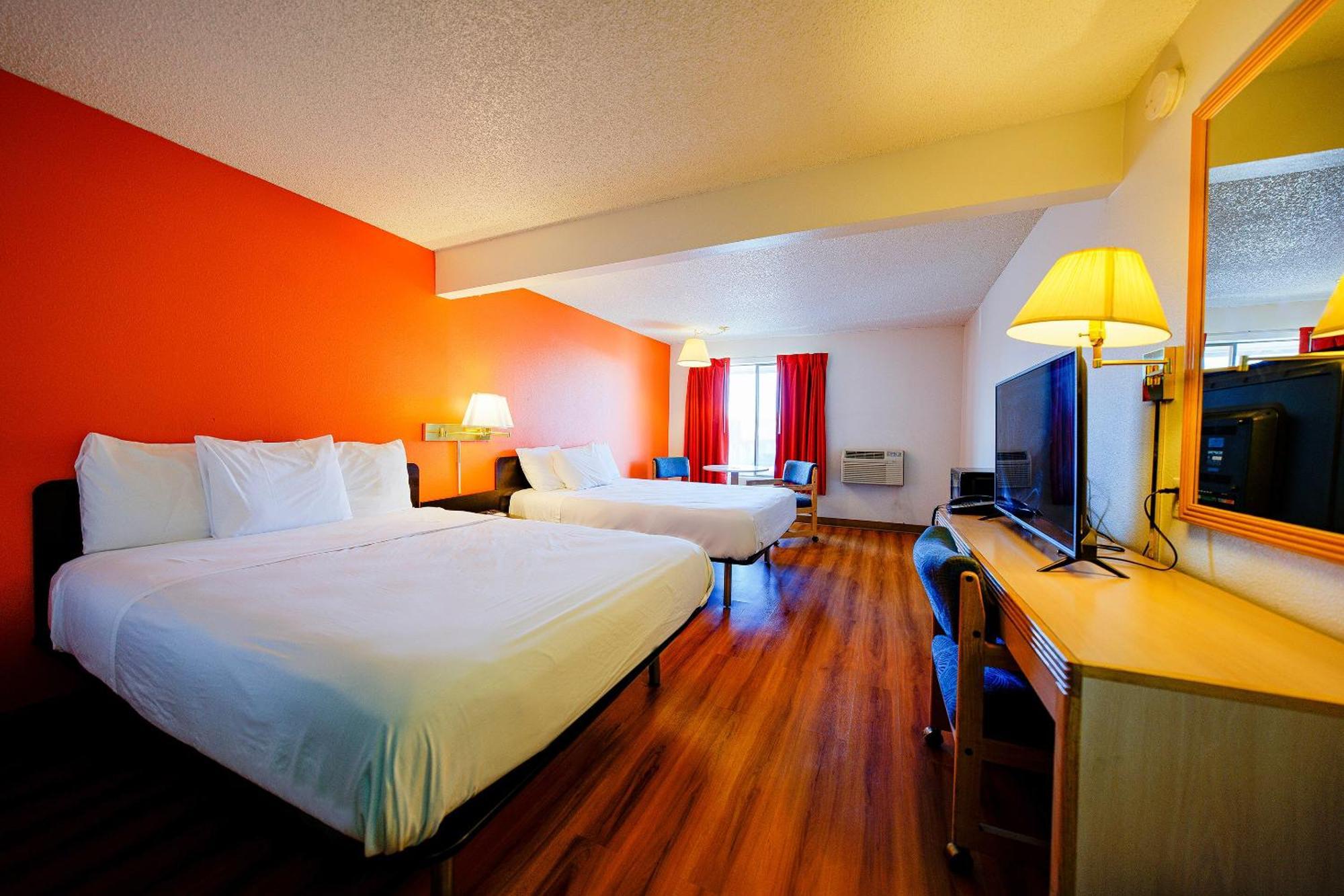 Oyo Hotel Hermiston Or, Downtown Екстер'єр фото