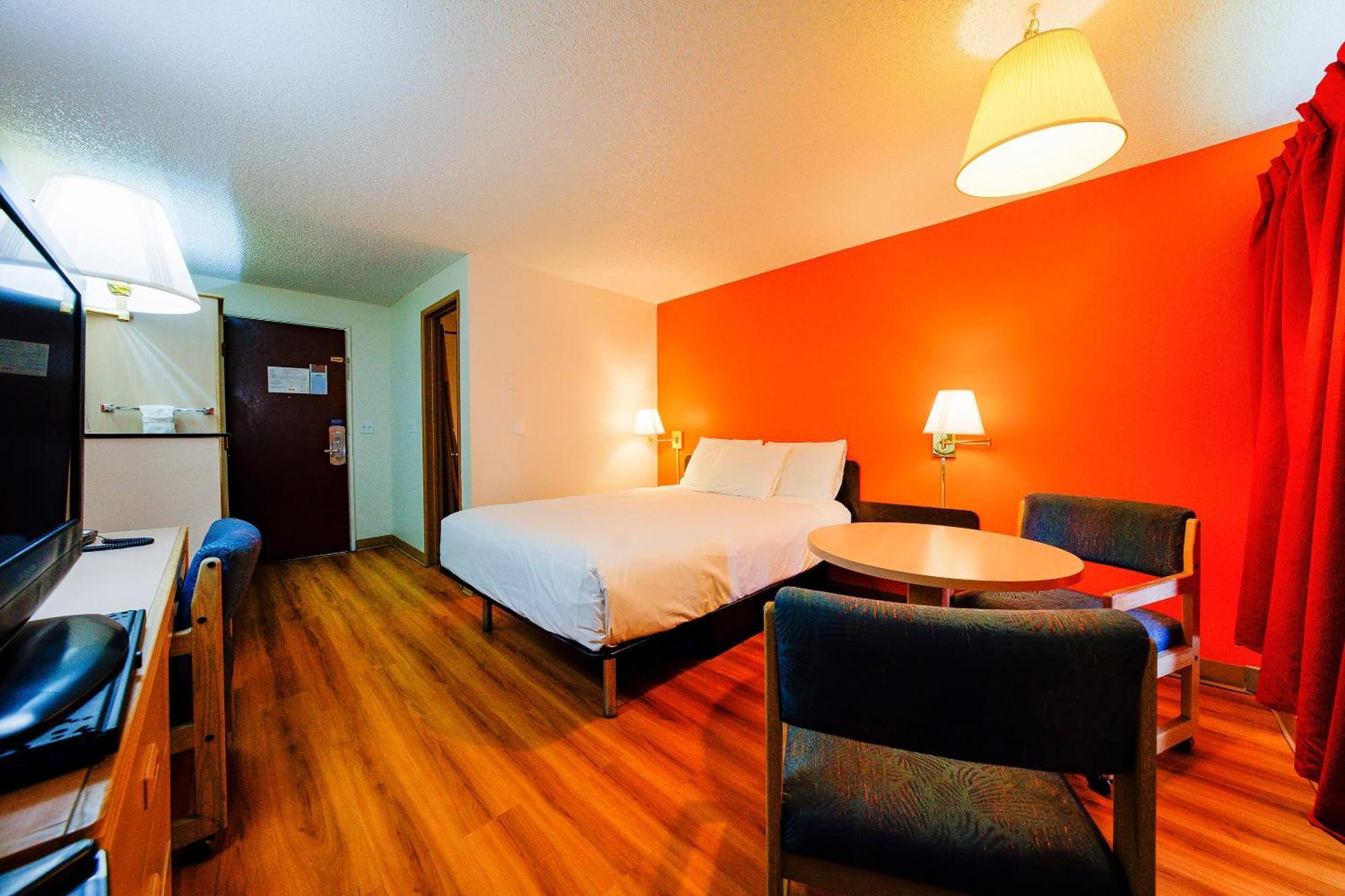 Oyo Hotel Hermiston Or, Downtown Екстер'єр фото