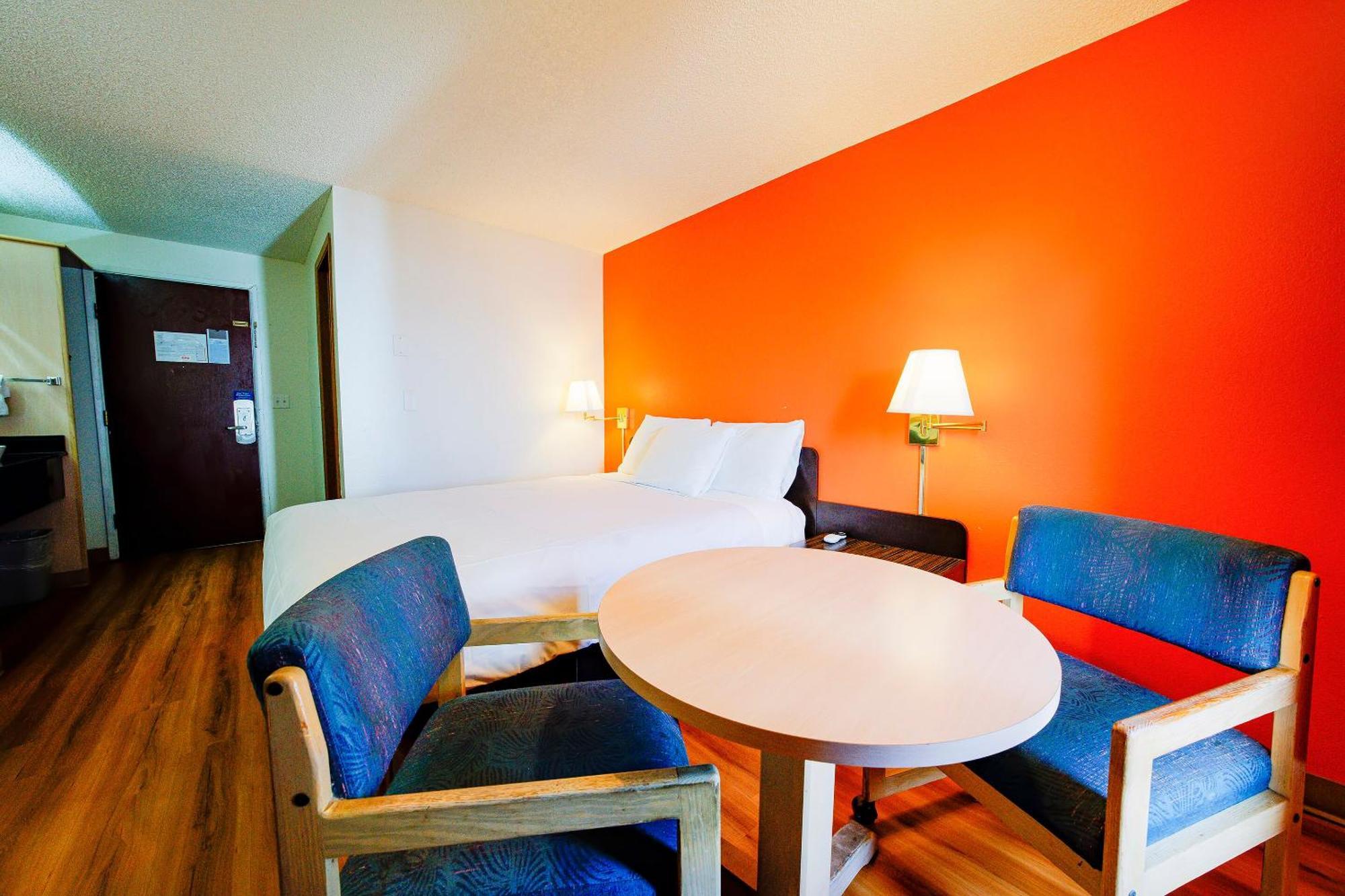 Oyo Hotel Hermiston Or, Downtown Екстер'єр фото